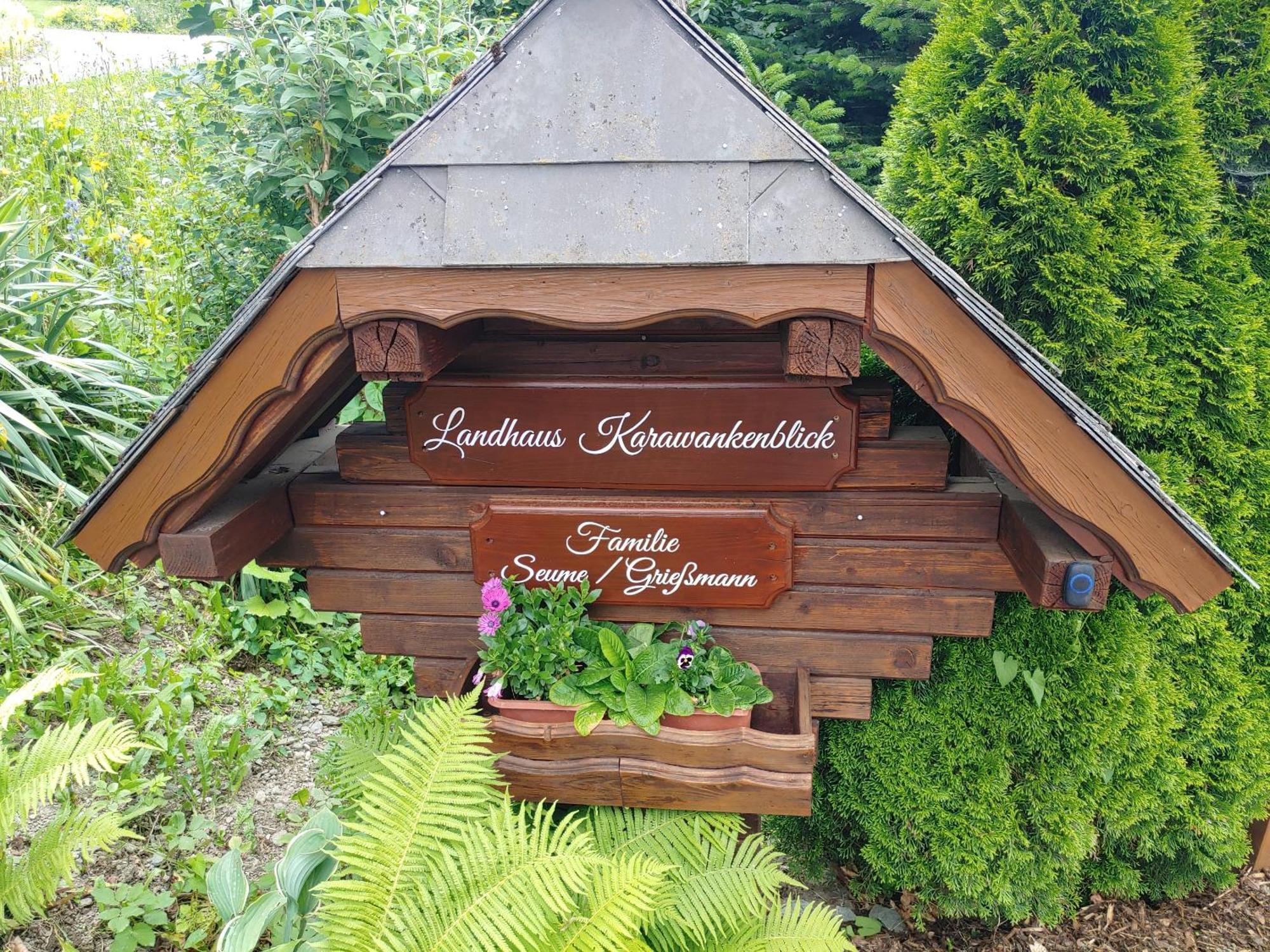 Landhaus Karawankenblick Himmelberg Buitenkant foto